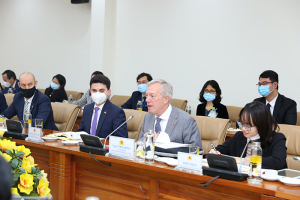 Vietnam ensures stable and secure environment for foreign investors -0