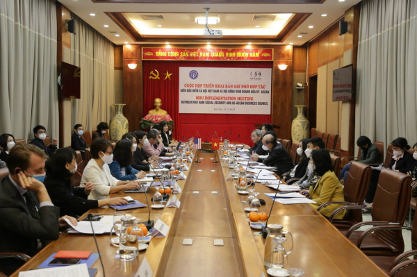 Đẩy mạnh hợp tác giữa Bảo hiểm xã hội Việt Nam và Hội đồng kinh doanh Hoa Kỳ-ASEAN trong thực hiện chính sách bảo hiểm y tế -0