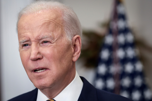 Ông Biden điện đàm với Tổng thống Pháp về tình hình Ukraine  -0