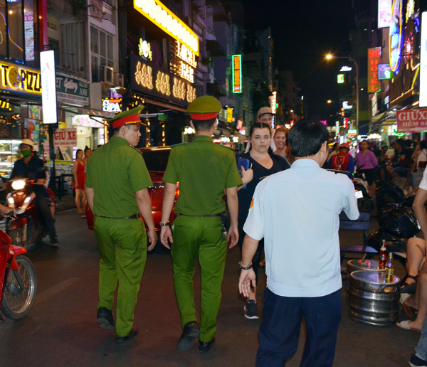 Để đảm bảo an ninh, an toàn cho du khách đến TP Hồ Chí Minh -0