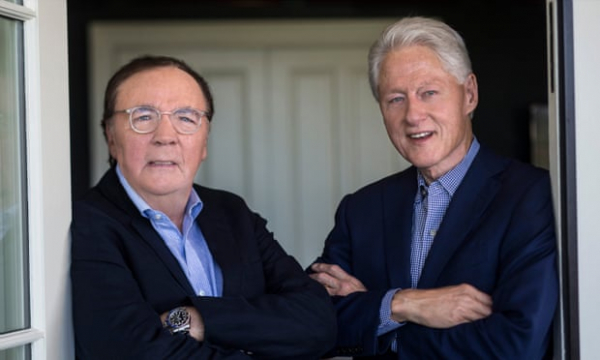 nhà văn james patterson (trái) cùng tổng thống bill clinton.jpg -0