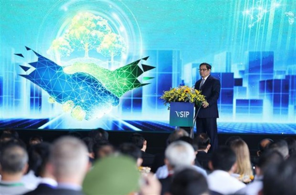 PM witnesses work starts on third Vietnam - Singapore Industrial Park in Binh Duong -0