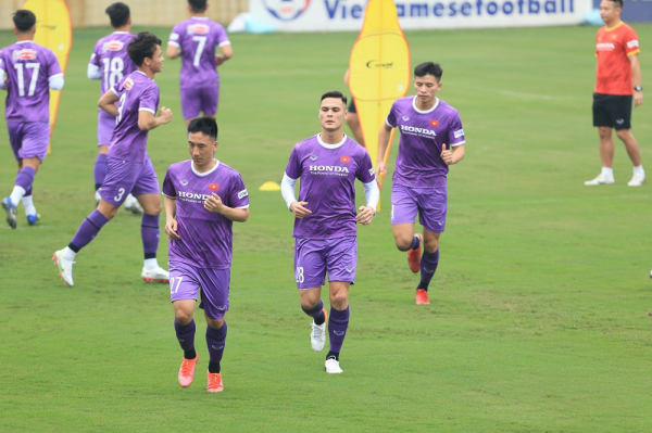 Adriano Schmidt, cơ hội và thách thức trên đội tuyển Việt Nam -0