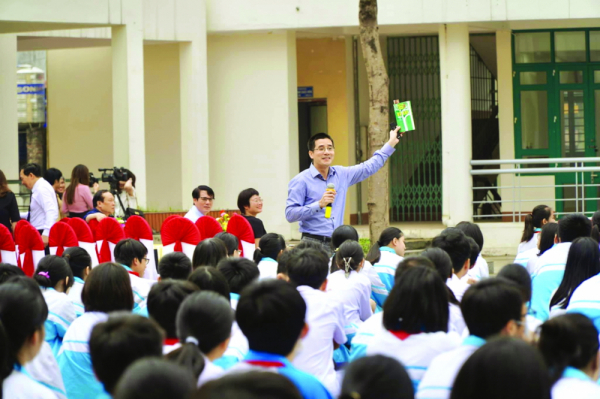 Lan tỏa thông điệp tủ sách gia đình -0