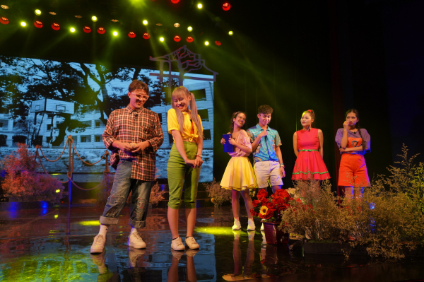 Nhạc kịch “Trại hoa vàng” mở màn chuỗi biểu diễn cho thanh thiếu nhi 2022 -0