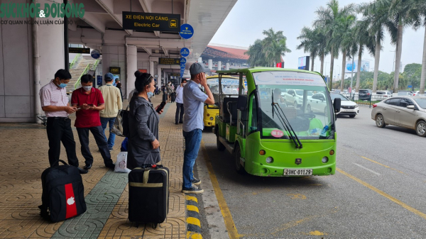 Chấn chỉnh hoạt động của xe điện tại sân bay Nội Bài -0