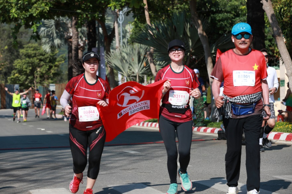 Agribank đồng hành cùng Giải Vô địch quốc gia Marathon và cự ly dài Báo Tiền Phong năm 2022 -1