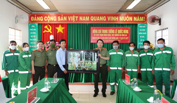 Công an tỉnh cực Nam Tổ quốc làm tốt công tác bảo đảm ANTT trên địa bàn -0