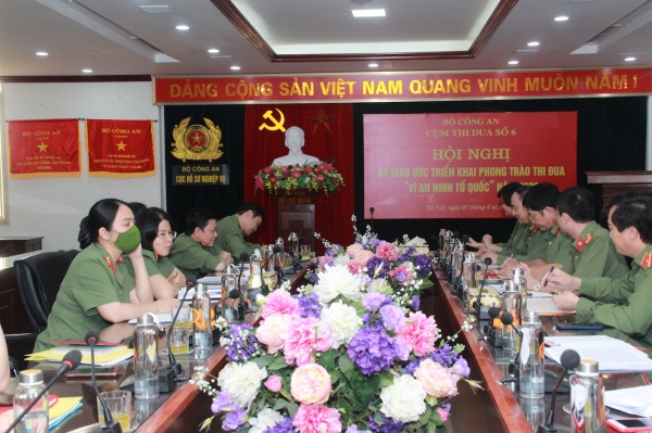 Cụm thi đua số 6, Bộ Công an ký giao ước  phong trào thi đua “Vì An ninh Tổ quốc” năm 2022. -0