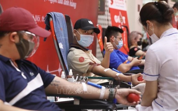 Voluntary blood donation a popular movement in Vietnam -0