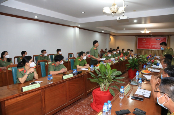 Ký kết biên bản ghi nhớ an ninh trật tự giữa Việt Nam- Lào -0