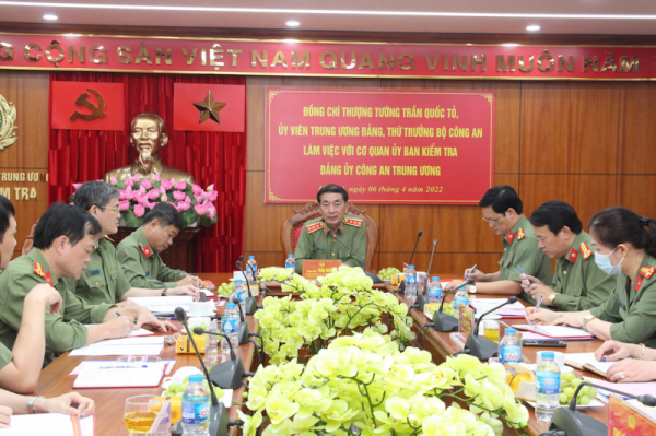 Deputy Minister Tran Quoc To works with PSCPC Inspection Commission -0