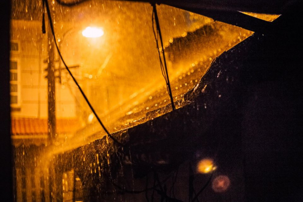 Miền Bắc mưa nắng đan xen Tây Nguyên và Nam Bộ, đêm mưa rào -0