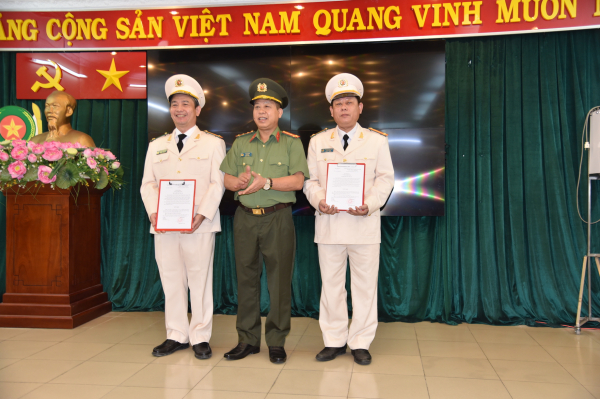 Bổ nhiệm hai Phó giám đốc Bệnh viện 30-4 -0