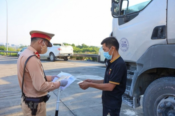 Lực lượng Cảnh sát giao thông phát hiện hơn 300 trường hợp lái xe dương tính với ma tuý -0