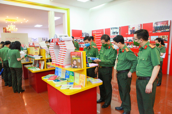 Học viện ANND phát động Ngày Sách và Văn hóa đọc Việt Nam -0