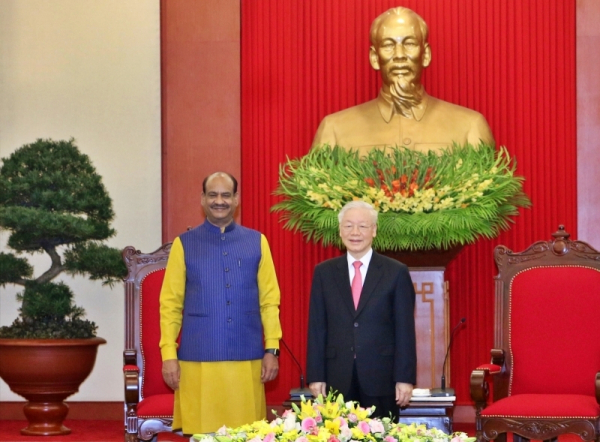 Tổng Bí thư Nguyễn Phú Trọng tiếp Chủ tịch Hạ viện Ấn Độ Om Birla -0