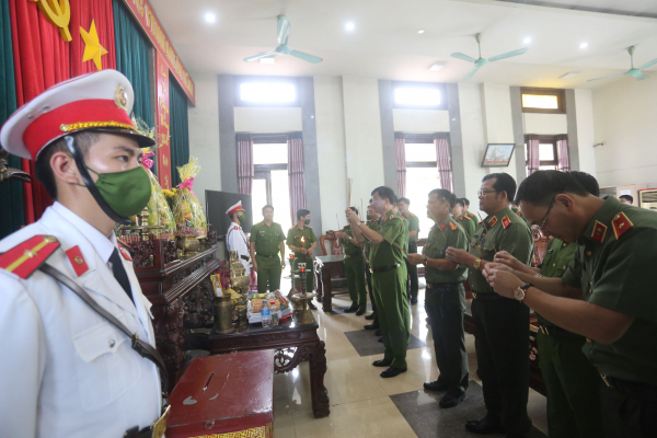 Bồi đắp chắc “lũy thép” phòng, chống ma túy từ sớm, từ xa trên tuyến Bắc miền Trung – Tây Nguyên -0