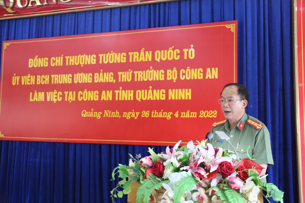 Thứ trưởng Trần Quốc Tỏ làm việc với Công an tỉnh Quảng Ninh -0