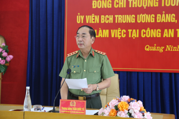 Thứ trưởng Trần Quốc Tỏ làm việc với Công an tỉnh Quảng Ninh -0