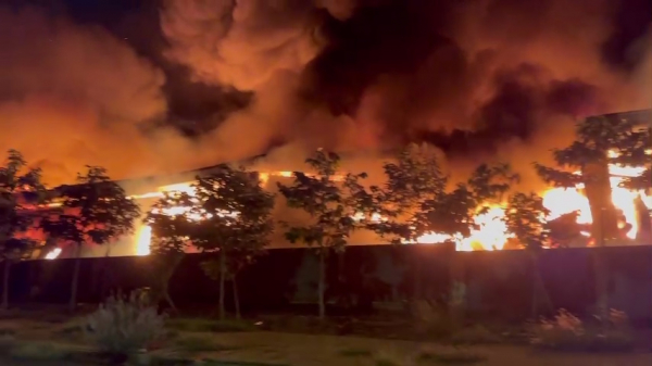 Cháy lớn tại nhà máy sợi Vinatex Phú Cường -0