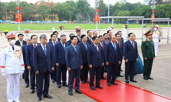 Lãnh đạo Đảng, Nhà nước, Bộ Công an vào Lăng viếng Chủ tịch Hồ Chí Minh -0