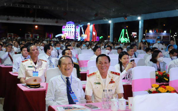 Thủ tướng Phạm Minh Chính dự lễ kỷ niệm 30 năm tái lập tỉnh Sóc Trăng -0