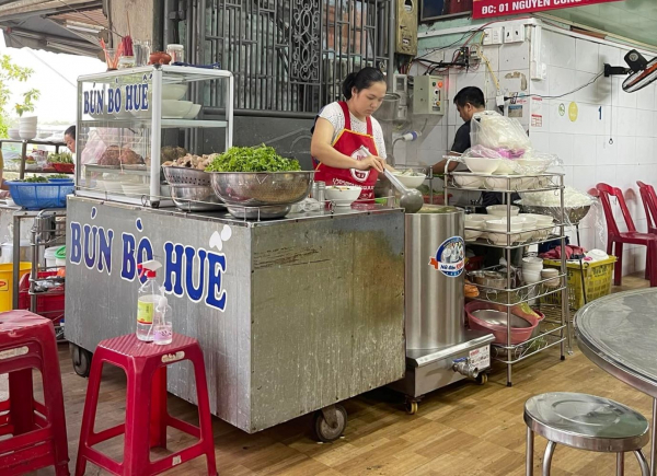 Bún bò Huế được đưa vào thực đơn bán trú tại nhiều trường Tiểu học ở Nhật Bản -0