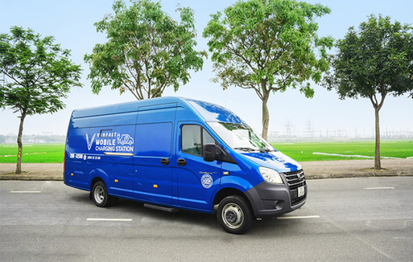 VinFast triển khai Dịch vụ cứu hộ pin ô tô điện 24/7 -0