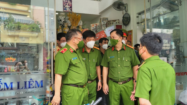 Thứ trưởng Nguyễn Văn Long kiểm tra thực tế công tác đảm bảo TTATGT, PCCC trên địa bàn TP Hồ Chí Minh -0