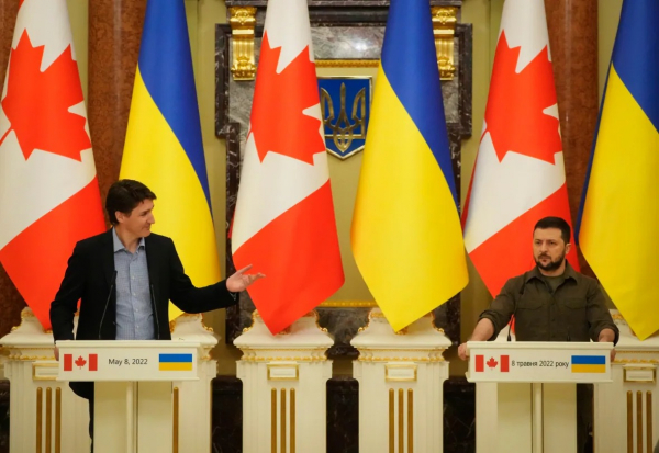 Thủ tướng Canada thăm Ukraine, mở lại sứ quán ở Kiev -0