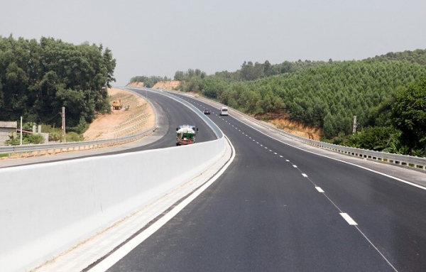Rút ngắn tiến độ thi công cao tốc Bắc - Nam, đoạn QL45 - Nghi Sơn -0