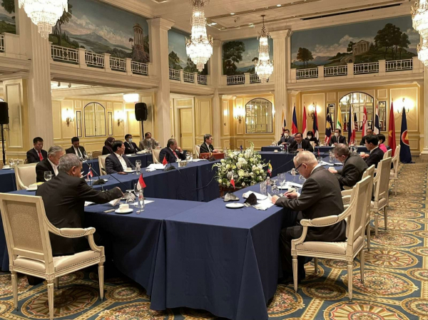 Các Bộ trưởng Ngoại giao ASEAN họp chuẩn bị cho Hội nghị Cấp cao đặc biệt ASEAN-Hoa Kỳ -0