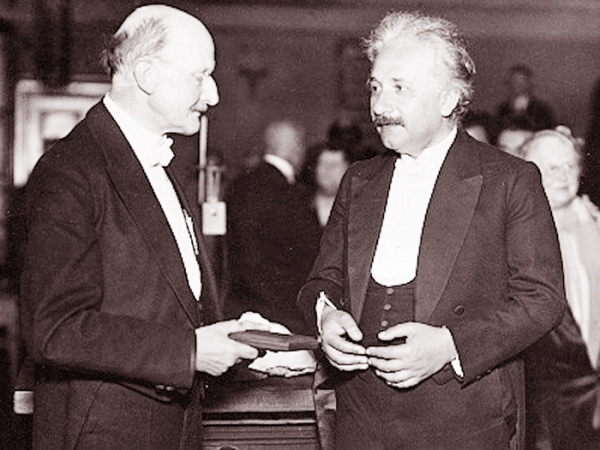 Cuộc tranh luận về thời gian giữa Einstein và Bergson: Einstein có nhầm không? -0