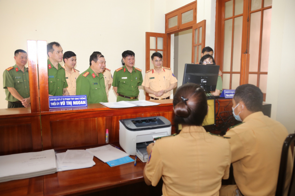 Công an Bắc Ninh sẵn sàng đăng ký xe tại cấp huyện, cấp xã -0