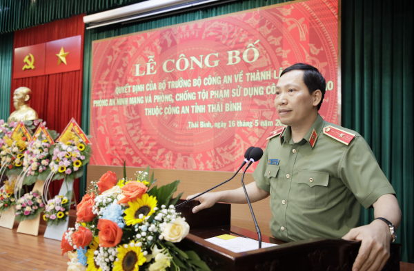 Thứ trưởng Lê Văn Tuyến làm việc tại Công an tỉnh Thái Bình -0