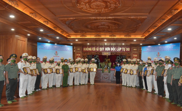 Công an TP Hồ Chí Minh tuyên dương “Thanh niên tiên tiến làm theo lời Bác” -0