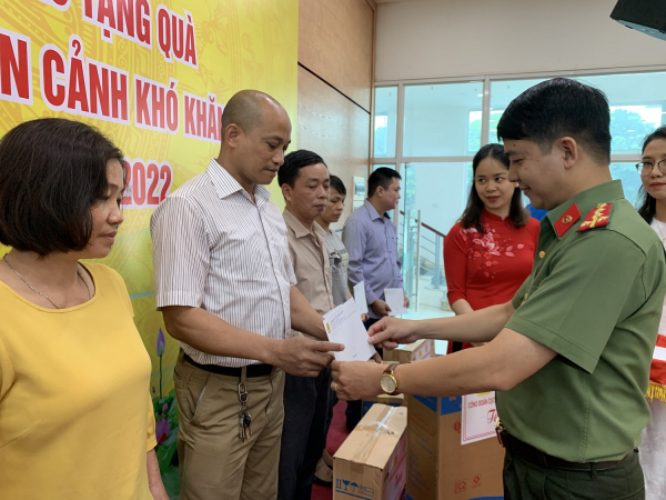 Tôn vinh Lao đông giỏi năm 2021 trong các doanh nghiệp CAND -0