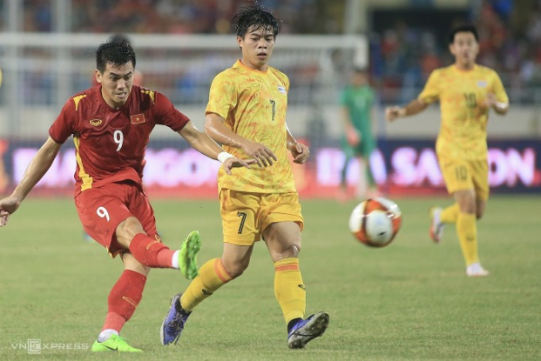 U23 Việt Nam vs U23 Thái Lan: Chủ nhà ép sân -0