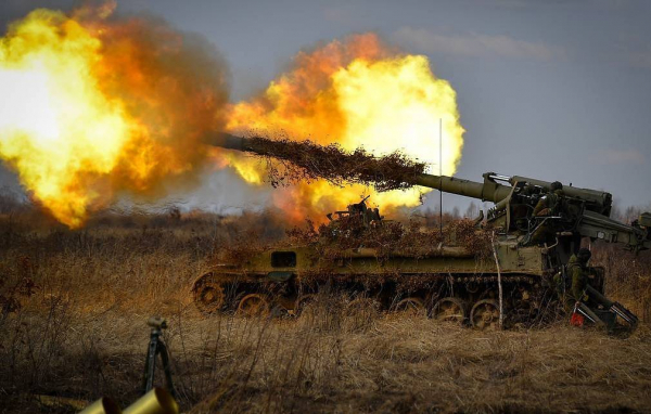 Pháo Nga hạ pháo Mỹ ở Ukraine -0