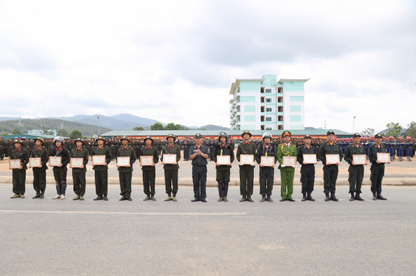 Nâng cao khả năng tác chiến cho công dân thực hiện nghĩa vụ tham gia CAND -0