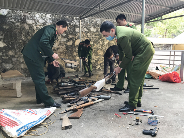 Tăng cường công tác thu hồi vũ khí, vật liệu nổ -0