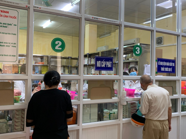 Bộ Y tế gia hạn hơn 6.200 giấy đăng ký lưu hành thuốc, vaccine và sinh phẩm y tế -0