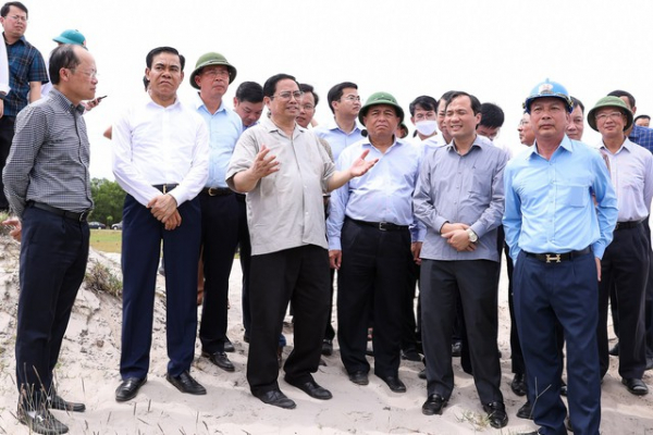 Thủ tướng khảo sát dự án mỏ sắt tạm dừng hơn 10 năm tại Hà Tĩnh -0