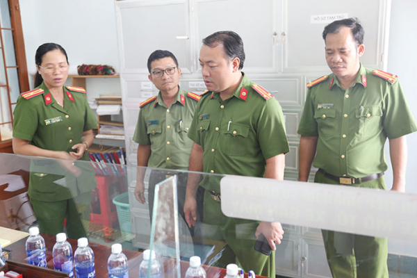 Nữ công an xã trên cao nguyên -0