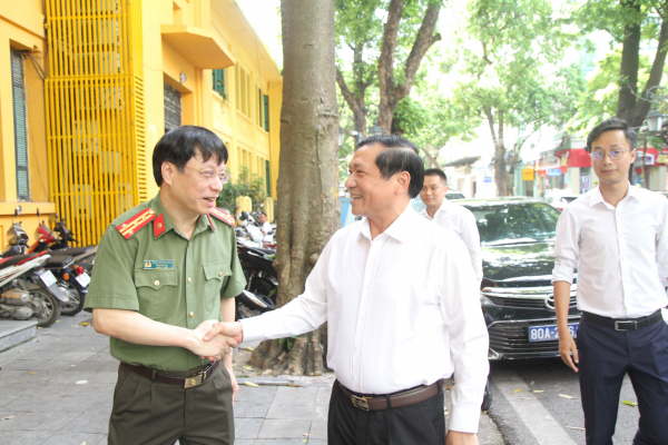 Báo CAND có vị trí, vai trò rất quan trọng trong hệ thống Báo chí Cách mạng Việt Nam -0