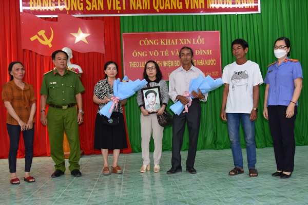 Công an và Viện Kiểm sát nhân dân Bình Thuận tổ chức xin lỗi gia đình người bị  oan sai -0
