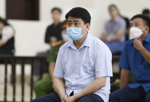 Luật sư đề nghị triệu tập hai nguyên Phó Chủ tịch TP Hà Nội trong phiên xử bị cáo Nguyễn Đức Chung  -0