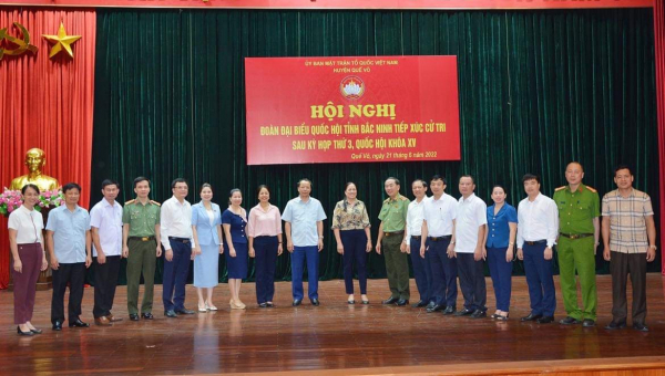 Thứ trưởng Trần Quốc Tỏ tiếp xúc cử tri tỉnh Bắc Ninh -0