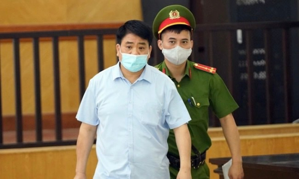 Cựu Chủ tịch TP Hà Nội Nguyễn Đức Chung được giảm 3 năm tù trong vụ Redoxy-3C -0